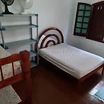 Apto Marlim Prateado em Ubatuba na Praia Grande a 50mts da Orla